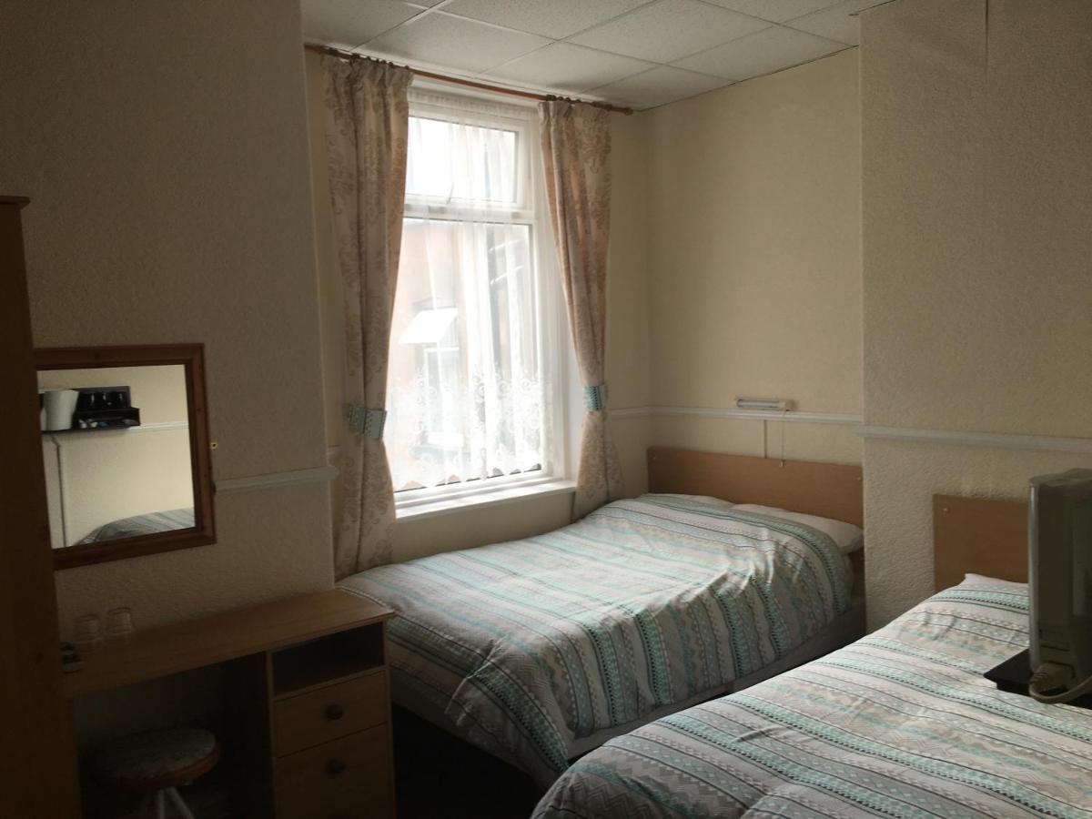Walford Bed & Breakfast Blackpool